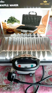 Fry King เครื่องวาฟเฟิลไฟฟ้า สี่เหลี่ยมพิมพ์ลึก รุ่น FR-C23รุ่นใหม่พิมพ์ลึกมี มอก.