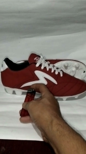 Sepatu Sepak Bola Kuning & Varian Warna Pul 6 Baut & 13 Kulit Sapi