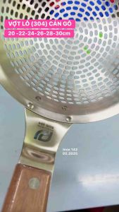 🅾️ VỢT VỚT XƯƠNG LỖ  INOX 304 - CÁN GỖ DẸP./ CHAO XƯƠNG LỖ.