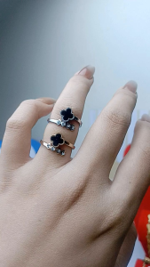 TERLARIS Clover Cincin Titanium Wanita anti karat viral kekinian/cincin wanita titanium anti karat anti alergi