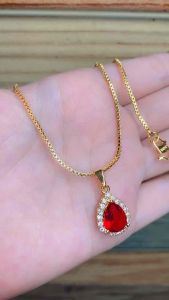 KALUNG EMAS WANITA OVAL BATU MERAH 45CM XUPING ANTI LUNTUR