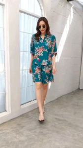 เนื้อผ้าเกรด คุณภาพ ปริ้นลายสวยเก๋ สีสวยโดดเด่น คลาสิก สีสันสดใส เนื้อผ้า นิ่มใส่สบาย แยกใส่ได้ “”เสื้อ ดีเทลเป็นเสื้อคอ กลม แขน 3ส่วน จั้มแขน บอลลูนเพิ่มความเก๋ น่ารัก เป็นทรงลุคสบายๆ แต่เก๋ ๆ ดูดี ใส่ สบาย ๆ “”กางเกง เป็นขาสั้น มีกระเป๋าข้าง ทรง