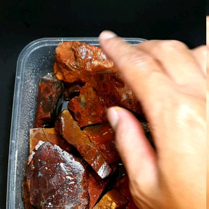 Bahan / Bongkahan Batu Akik Asli Natural jesper ati ayam Unik