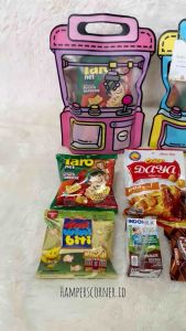 SET Hampers Claw 02 Bingkisan Ulang Tahun READY SELALU Tas Ziplock Souvenir Snack Makanan Ringan Anak Anak dengan Mainan Sudah Termasuk Isi Nya
