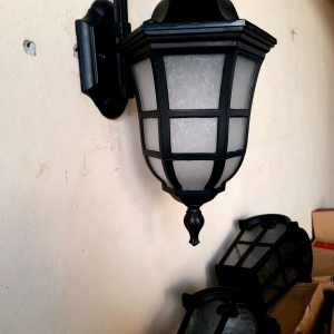 Garansi Lampu dinding outdoor Klasik waterproof Kode 1202 WA/M Hitam Tahan Air - Anti Karat