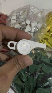 Isi 20 pcs Peluit Warna Merah Hijau Kuning Putih