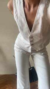 Aevelyn Jeans กางเกงยีนส์รุ่น Bowky White High Waist Flare Jeans Premium Japanese Denim