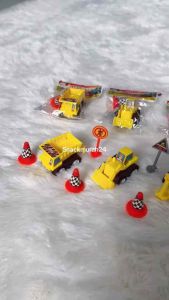 Mainan Mobil Konstruksi Set dengan Cone dan Rambu PullBack Bisa Gerak Bisa Untuk Topper / Hiasan Kue
