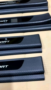 Sillplate Samping Avanza Xenia Veloz GR SPORT 2022 2023 2024 2025 2026 2027 Hitam Platinum Carbon Lampu / Non LED .