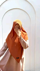 ZAKILA BERGO BY UWAIS HIJAB