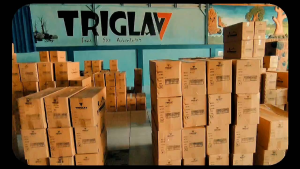 Sandal Slop Pria Triglav Spider Ringan Anti Slip produk berkualitas