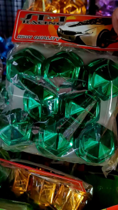 ครอบน็อตชุบ หัวแหลม เบอร์ #41 ครอบน็อตล้อรถบรรทุก 6ล้อ 10ล้อ 1ซองบรรจุ8ชิ้น