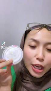 Marina Compact Powder: Pencahayaan & Perlindungan UV