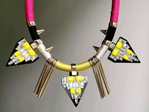 DaVee Vintage Western Style Necklace Choker Brass Roma Double Layer Necklace Set Pearl Shell Crystal Gold Plated Necklace
