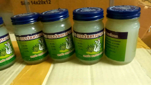 น้ำมันว่านจระข้[สูตรเย็น] ขนาด 120 กรัม