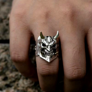 Cincin Elegan Desain Topeng Tengkorak Tanduk Silver Gold (Adjustable)