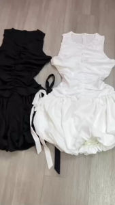 Đầm nhún thân yếm nhún 2 bên duoi 55kg
