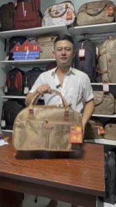 tui du lich bông .M/s 002. kich thuoc :44*30*23cm.thuong hieu THH chính hãng. chống nước chống va đập. chống trầy xước.