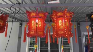 โคมไฟหกเหลี่ยมเรียกทรัพย์มังกร-หงษ์ LED โคมไฟหกเหลี่ยมมงคลมังกร-หงษ์ LED ขายเป็นคู่ (ส่งจากไทย)