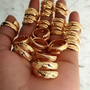 Cincin Ulir Terbuat dari Bahan koin Logam 1991 Perhiasan Wanita Elegan Tahan karat