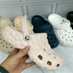 SANDAL CROCS CLASSIC GEOMETRIC CLOG