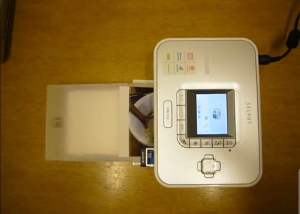 CANON SELPHY CP750 PHOTO PRINTER AND KP-108 INK & PAPER BUNDLE