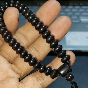 Gelang Tasbih Kelor Hitam Asli: Manfaat & Cara Penggunaan