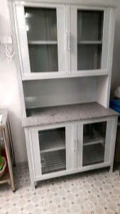 ตู้ครัวอลูมิเนียม / TOPหินแกรนิตแท้ / ทรงสูง