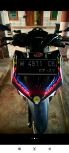 Stiker Cutting Lampu Alis Motor Vario New 125 150cc