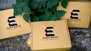 Dompet Lipat Pria Gantung - Warna Hitam - Merk EGROWEAR PROJECT WALLET Original