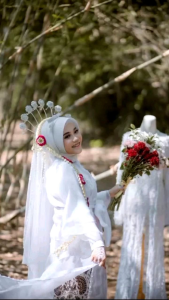 Kimono Organza Wedding Pengantin Wanita  Kekinian Tanpa Inner tangan Tiga Layer Robe Dress Mutiara