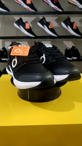 Sepatu sekolah hitam putih sd/smp/sma/Sneakers Pria Sepatu hitam polos Pria Sepatu Olahraga Pria Sepatu Sport Pria