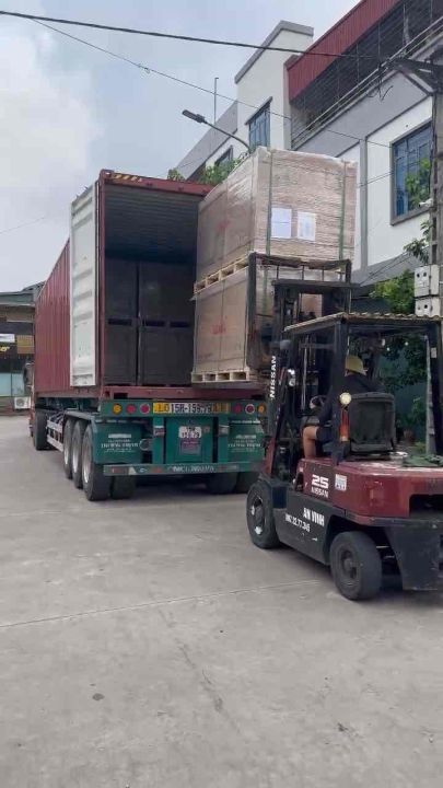Tấm Pin mặt trời VSUN 550W LOẠI A 2 mặt kính HIỆU SUẤT CAO công nghệ NHẬT BẢN mới nhất của hãng VSUN