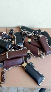 gantungan kunci sarung korek gas kulit sapi produksi kota garut jawabarat