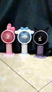 Kipas Sanrio Kipas Genggam Mini Karakter Kuromi Melody Hello Kitty CInnamoroll