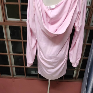 PINKY HOODIE FREE SIZE