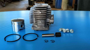 Jอะไหล่เครื่องตัดหญ้า รุ่นUp Size (ยี่ห้อ) EC05E MARTENS รุ่น411 สำหรับอัพเกรดเครื่องให้เเรงขึ้น ขนาดลูก44มิล. +พร้อมปะเก็นครบชุดพร้อมติดตั้ง ✓ของแท้