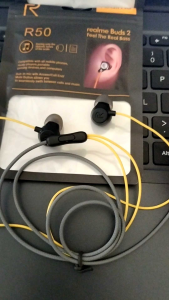 Headset R50 Pure Bass Sound HD Microphone