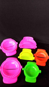 cetakan pastel cetakan cireng isi tersedia 2 ukuran sedang 7 cm dan besar 10 cm