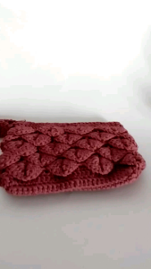 dompet koin rajut motif crocodile