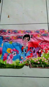 BOXER ANAK CEWEK KARAKTER/3-12 PCS CD ANAK PEREMPUAN/STRIT ANAK PEREMPUA USIA 3-9thn