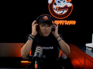 {ของแถมสุดพรีเมี่ยม} HOBS X THE GHOST RADIO III 12MONKEY /TINY /CLOUD 1 /HALF TINY /SHOPPING BAG LIMITEDCOLLECTION