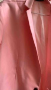 Áo blazer dáng dài áo blazer hồng dáng dài của Hàn quốc mới 98%