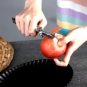 Alat Pengupas Wortel Kentang Parutan 3in1 Pengupas Kulit Buah Peeler Stainless Stell