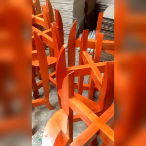 Meja Guci Kayu Mahoni Harga Murah Meriah\\n\\n Apa Itu Meja Guci Kayu Mahoni?\\n\\nMeja guci kayu mahoni adalah furnitur yang terbuat dari kayu mahoni berkualitas tinggi dengan desain yang menarik dan elegan. Meja ini biasanya digunakan sebagai meja ruang tamu atau meja kerja. Kayu mahoni dikenal memiliki daya tahan yang lama dan tekstur yang indah, sehingga meja guci kayu mahoni menjadi pilihan yang ideal untuk interior rumah Anda.\\n\\n Keunggulan Meja Guci Kayu Mahoni\\n\\nBeberapa keunggulan dari meja guci kayu mahoni adalah:\\n\\n- **Daya Tahan**: Kayu mahoni memiliki ketahanan yang lama dan tahan terhadap goresan.\\n- **Desain Elegan**: Meja guci kayu mahoni memiliki desain yang menarik dan elegan, sehingga cocok untuk berbagai jenis interior ruangan.\\n- **Harga Murah**: Meskipun terbuat dari kayu mahoni berkualitas tinggi, meja guci kayu mahoni masih memiliki harga yang terjangkau.\\n\\n Perawatan Meja Guci Kayu Mahoni\\n\\nUntuk menjaga meja guci kayu mahoni tetap awet dan terlihat bagus, berikut adalah beberapa tips perawatan:\\n\\n- **Jangan Biarkan Meja Terkena Air**: Jika meja terkena air, segera lap dengan kain kering.\\n- **Jangan Gunakan Produk Pembersih yang Berbahaya**: Gunakan produk pembersih yang aman untuk kayu mahoni.\\n- **Pindahkan Meja Jauh dari Sinar Matahari Langsung**: Sinar matahari langsung dapat merusak warna kayu mahoni.\\n\\n Meja Kayu untuk Ruang Tamu\\n\\nMeja kayu untuk ruang tamu adalah furnitur yang sangat penting dalam mendekorasi rumah Anda. Meja ini biasanya digunakan sebagai tempat bermain kartu, makan ringan, atau menaruh hiasan.\\n\\n Desain Elegan Meja Kayu untuk Ruang Tamu\\n\\nMeja kayu untuk ruang tamu biasanya memiliki desain yang menarik dan elegan. Beberapa desain yang populer antara lain:\\n\\n- **Desain Minimalis**: Meja kayu minimalis biasanya memiliki bentuk sederhana dan tidak banyak hiasan.\\n- **Desain Vintage**: Meja kayu vintage biasanya memiliki desain yang klasik dan unik.\\n- **Desain Modern**: Meja kayu modern biasanya memiliki desain yang futuristik dan inovatif.\\n\\n Tips Memilih Meja Kayu untuk Ruang Tamu\\n\\nBerikut adalah beberapa tips memilih meja kayu untuk ruang tamu:\\n\\n- **Perhatikan Ukuran Ruangan**: Pilih meja yang sesuai dengan ukuran ruangan Anda.\\n- **Perhatikan Kualitas Kayu**: Pilih meja yang terbuat dari kayu berkualitas tinggi.\\n- **Perhatikan Desain**: Pilih meja yang sesuai dengan tema dekorasi ruangan Anda.\\n\\n Meja Kayu Harga Murah\\n\\nAda banyak pilihan meja kayu harga murah yang tersedia di pasaran. Meja kayu harga murah biasanya terbuat dari kayu berkualitas rendah atau kayu sintetis.\\n\\n Cara Mendapatkan Meja Kayu Harga Murah\\n\\nBerikut adalah beberapa cara mendapatkan meja kayu harga murah:\\n\\n- **Belanja Online**: Belanja online sering kali memberikan harga yang lebih murah dibandingkan dengan toko fisik.\\n- **Belanja Saat Ada Diskon**: Manfaatkan diskon atau promo untuk mendapatkan harga yang lebih murah.\\n- **Beli Secara Langsung dari Produsen**: Beli secara langsung dari produsen sering kali memberikan harga yang lebih murah.\\n\\n Perbandingan Harga Meja Kayu\\n\\nBerikut adalah perbandingan harga meja kayu berdasarkan bahan pembuatannya:\\n\\n| Bahan Pembuatan | Harga |\\n| --- | --- |\\n| Kayu Mahoni | Rp. 1.000.000 - Rp. 3.000.000 |\\n| Kayu Jati | Rp. 800.000 - Rp. 2.500.000 |\\n| Kayu Sintetis | Rp. 500.000 - Rp. 1.500.000 |\\n\\n Meja Kayu Tahan Lama\\n\\nMeja kayu tahan lama adalah furnitur yang memiliki ketahanan yang lama dan tidak mudah rusak. Beberapa faktor yang mempengaruhi ketahanan meja kayu antara lain:\\n\\n- **Kualitas Kayu**: Kayu berkualitas tinggi biasanya lebih tahan lama dibandingkan dengan kayu berkualitas rendah.\\n- **Desain**: Desain yang baik dapat meningkatkan ketahanan meja kayu.\\n- **Perawatan**: Perawatan yang baik dapat membantu meja kayu tetap awet dan terlihat bagus.\\n\\n Tips Merawat Meja Kayu Agar Tahan Lama\\n\\nBerikut adalah beberapa tips merawat meja kayu agar tahan lama:\\n\\n- **Jangan Biarkan Meja Terkena Air**: Jika meja terkena air, segera lap dengan kain kering.\\n- **Gunakan Produk Pembersih yang Aman untuk Kayu**: Gunakan produk pembersih yang aman untuk kayu.\\n- **Pindahkan Meja Jauh dari Sinar Matahari Langsung**: Sinar matahari langsung dapat merusak warna kayu.\\n\\nDengan memahami informasi di atas, Anda dapat memilih meja kayu yang sesuai dengan kebutuhan dan anggaran Anda. Selamat berbelanja!\n}