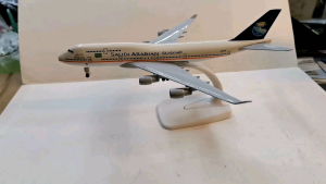 Saudi Arabian Boeing 747 Diecast Airplane with Landing Gears and Stand for Display Collection Souvenirs Gift Items