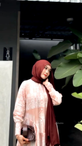 MAHONI DRESS GAMIS TWILL RAYON CANDI MEKAR GAMIS BATIK CAP ABSTRAK PEKALONGAN