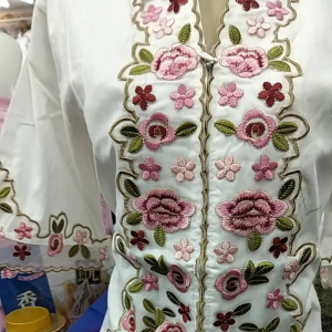Kebaya Modern Terbaru Tangan Pendek by Alexus