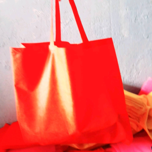 Produsen Tas Spunbond Hajatan Tasyakuran 35 x 40  40 x 45