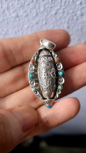 925s crafted with mantra is 六字真言